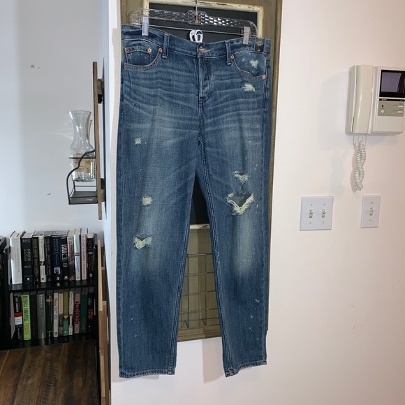 The A&F Boyfriend Straight Jean - Picture 2 of 7